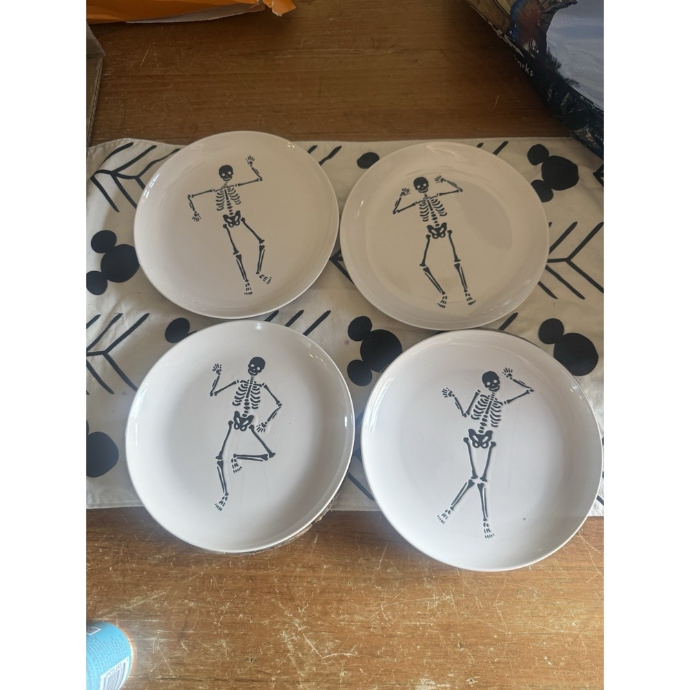 Way to Celebrate Skeleton Halloween Plates 7" Stoneware Dancing Skeletons 4 Pack